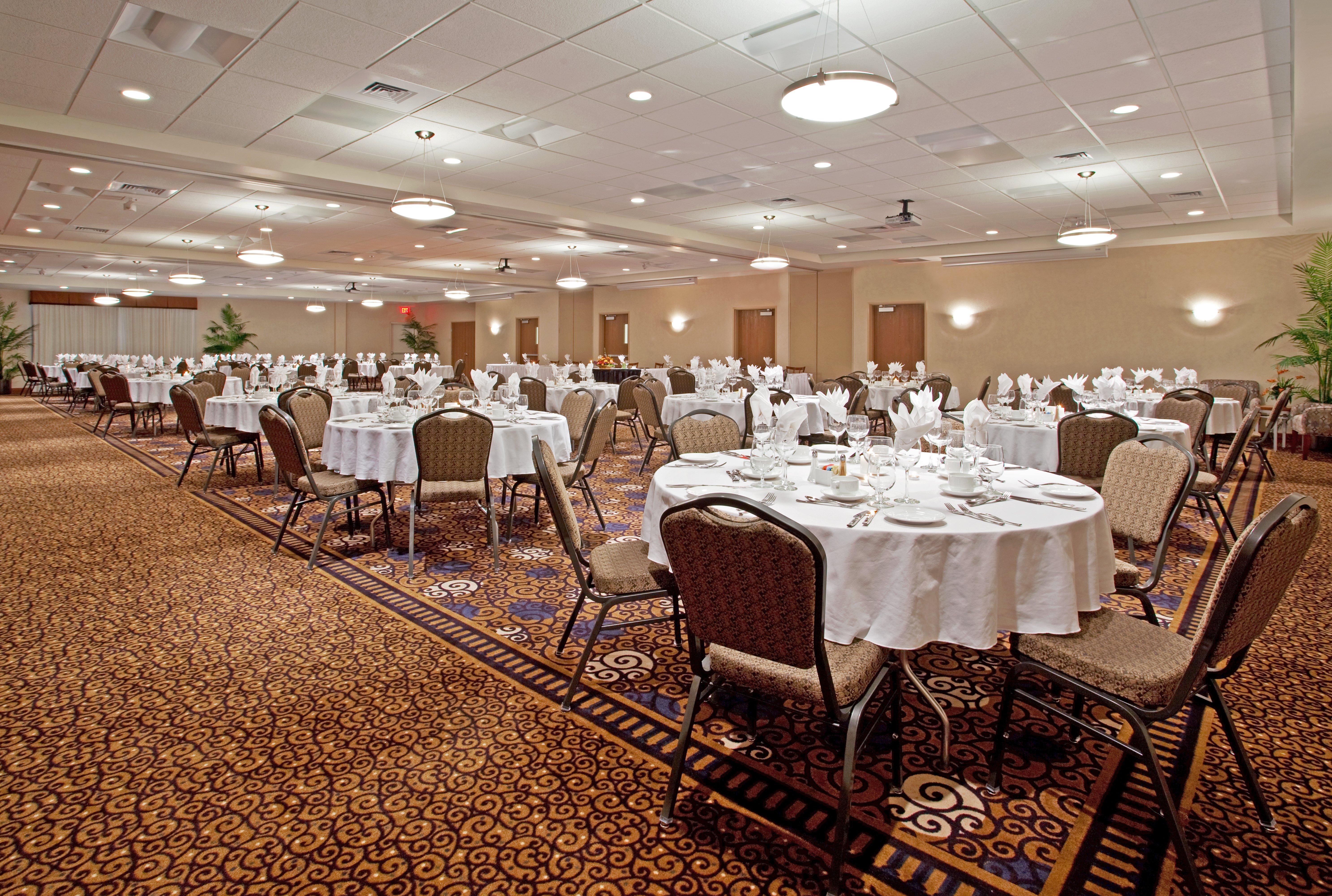 Holiday Inn Purdue - Fort Wayne By Ihg Dış mekan fotoğraf