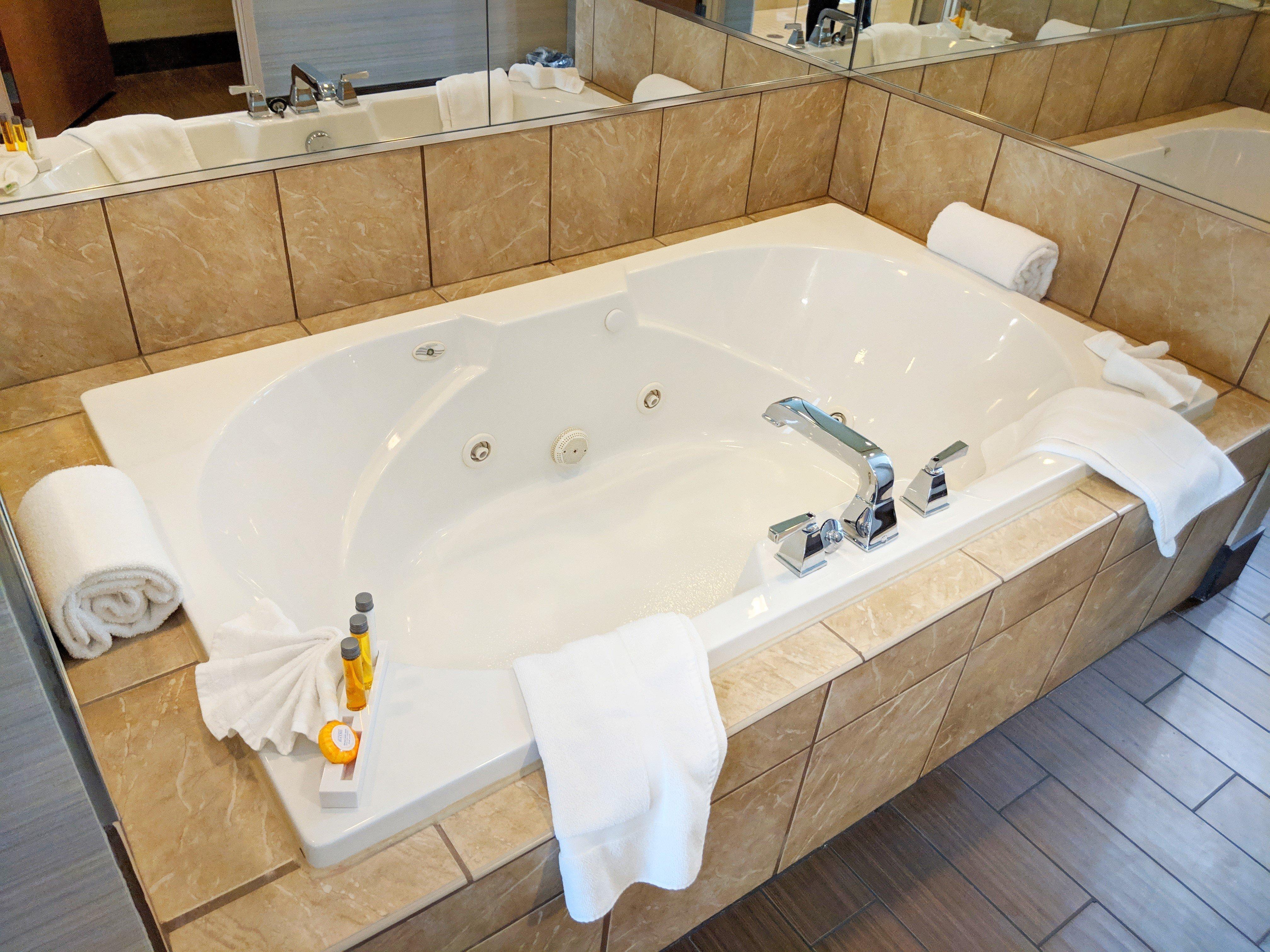 Holiday Inn Purdue - Fort Wayne By Ihg Dış mekan fotoğraf